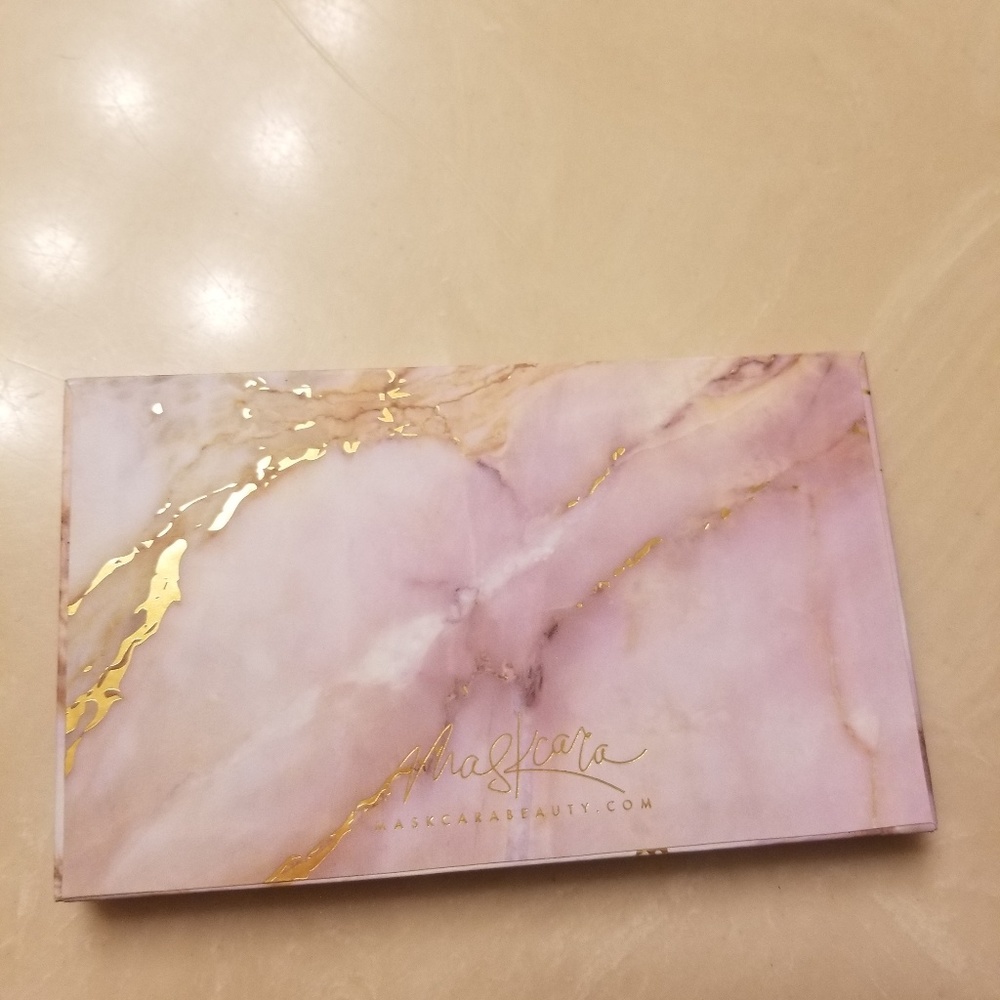 2 Maskcara Quad HAC compact 1 marble 1 purple